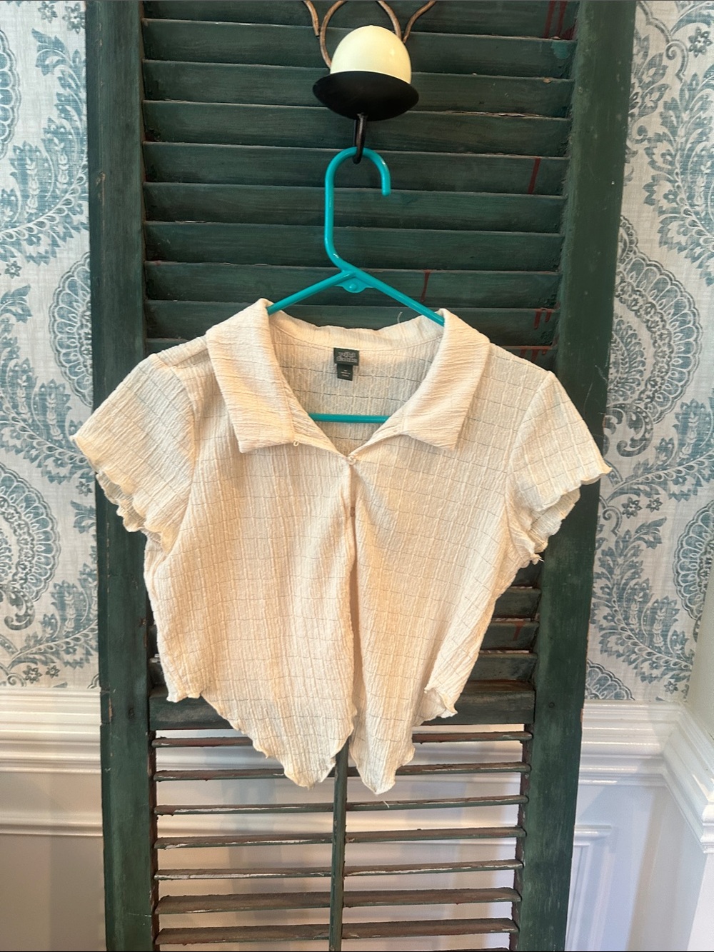 wild fable Cream Textured Cropped Collared Top